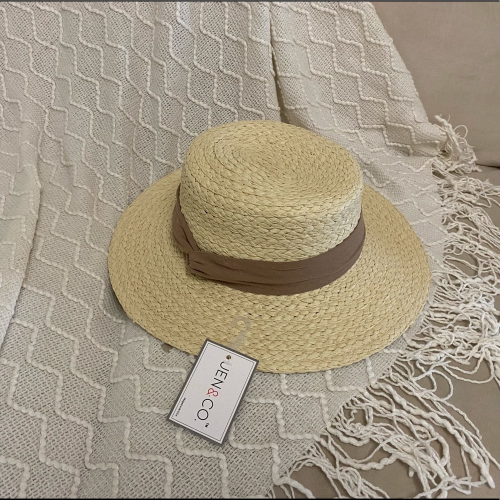 Adjustable wide brimmed fedora beach hat